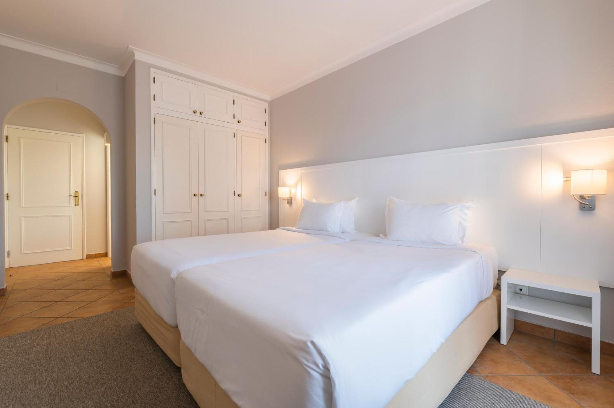 Vale D'El Rei Hotel & Villas Carvoeiro  Szoba fotó
